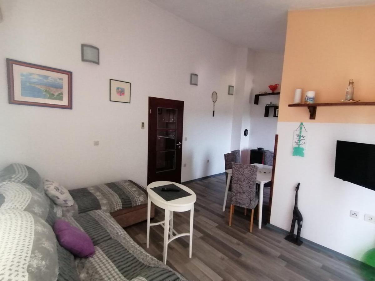 Apartman Perci Vrh Tar-Vabriga Εξωτερικό φωτογραφία